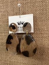 Load image into Gallery viewer, Animal Print Dangle Drop Earrings
