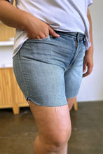 Load image into Gallery viewer, f5398729-0b3c-49e1-a2b8-a34a191f8b96-Max
