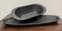 Load image into Gallery viewer, Black Wooden Bread Pan
