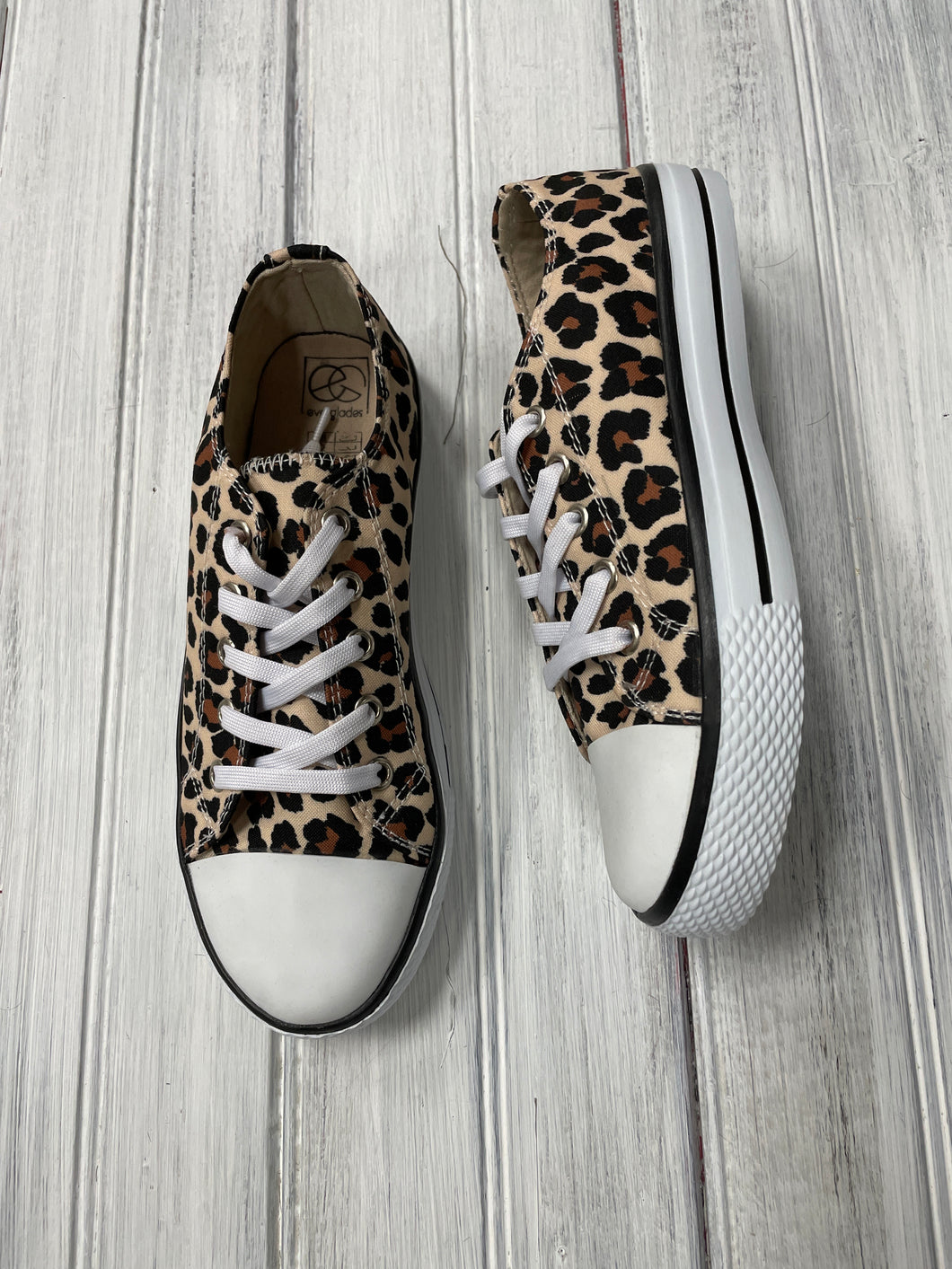Cheetah print sneaker